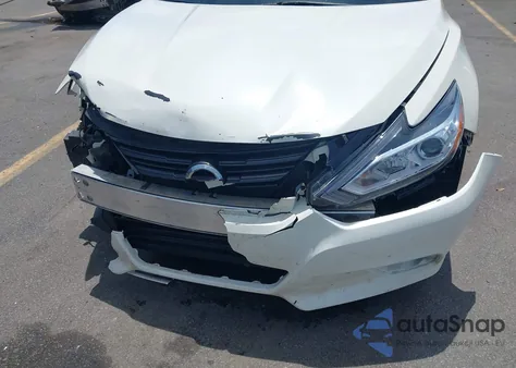 2016 Nissan Altima 2.5/S/Sv/Sl/Sr z USA, uszkodzony, nr VIN 1N4AL3APXGC265404